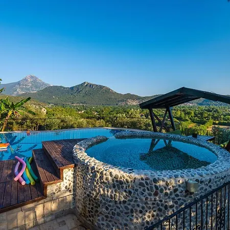 Villa Manzara *